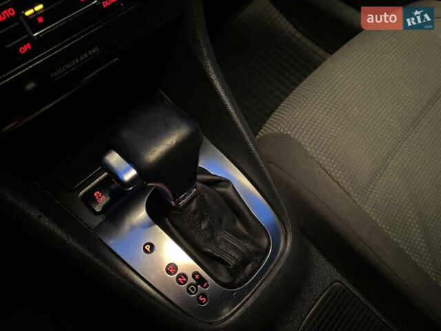 Серый Фольксваген Гольф, объемом двигателя 1.39 л и пробегом 238 тыс. км за 7900 $, фото 20 на Automoto.ua