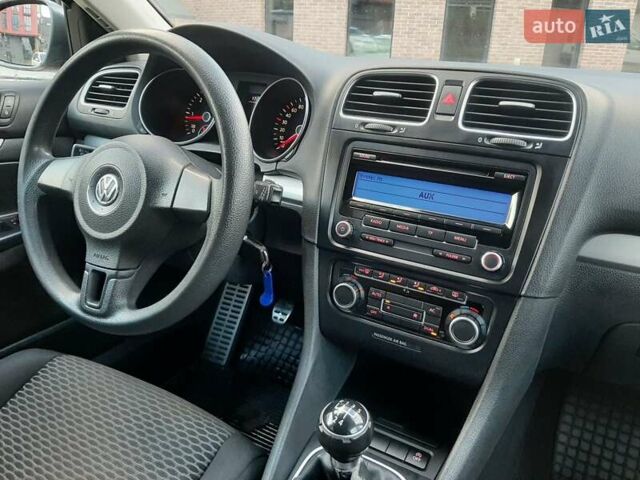Сірий Фольксваген Гольф, об'ємом двигуна 1.6 л та пробігом 360 тис. км за 6499 $, фото 34 на Automoto.ua