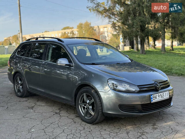 Фольксваген Гольф 2010 у Рівному на Automoto.ua Сірий Фольксваген Гольф, об'ємом двигуна 1.6 л та пробігом 299 тис. км за 6700 $, фото 12 на Automoto.ua