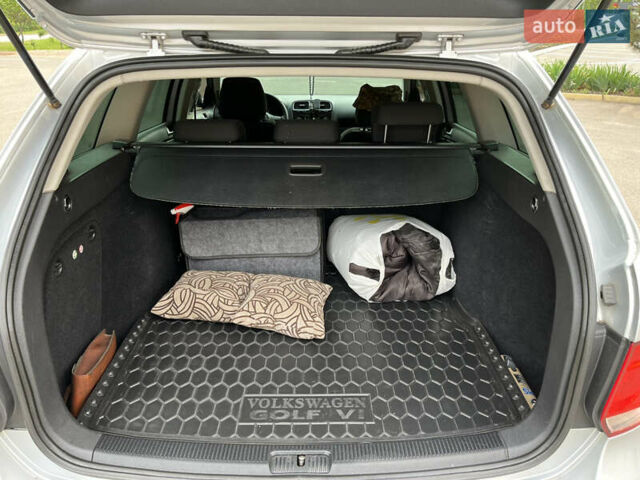 Сірий Фольксваген Гольф, об'ємом двигуна 1.6 л та пробігом 315 тис. км за 8000 $, фото 13 на Automoto.ua