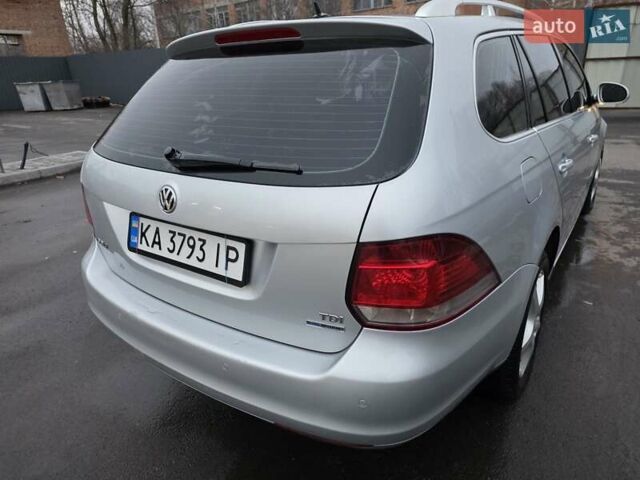 Серый Фольксваген Гольф, объемом двигателя 1.6 л и пробегом 270 тыс. км за 7500 $, фото 9 на Automoto.ua