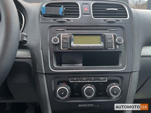 Сірий Фольксваген Гольф, об'ємом двигуна 1.6 л та пробігом 271 тис. км за 7400 $, фото 14 на Automoto.ua