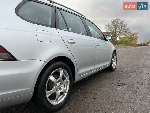 Сірий Фольксваген Гольф, об'ємом двигуна 1.6 л та пробігом 213 тис. км за 7100 $, фото 40 на Automoto.ua