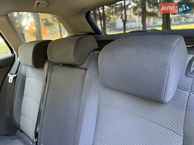 Фольксваген Гольф 2010 у Рівному на Automoto.ua Сірий Фольксваген Гольф, об'ємом двигуна 1.6 л та пробігом 299 тис. км за 6700 $, фото 51 на Automoto.ua