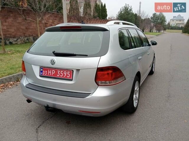 Серый Фольксваген Гольф, объемом двигателя 1.6 л и пробегом 235 тыс. км за 7500 $, фото 19 на Automoto.ua