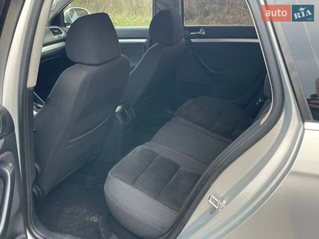 Сірий Фольксваген Гольф, об'ємом двигуна 2 л та пробігом 245 тис. км за 6300 $, фото 10 на Automoto.ua