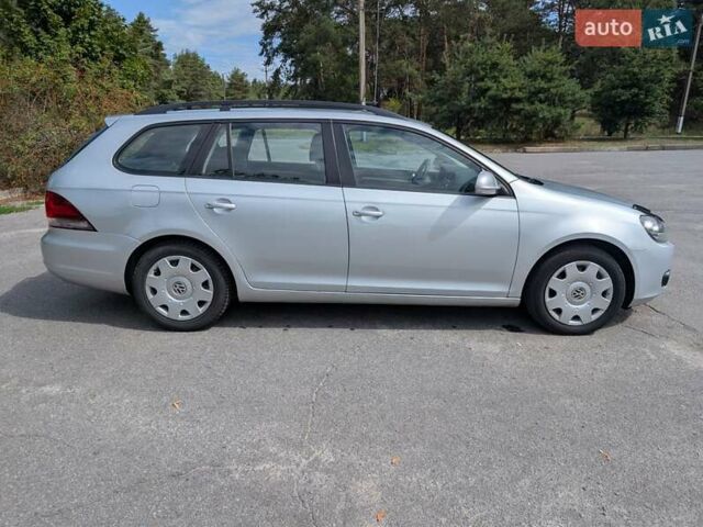 Серый Фольксваген Гольф, объемом двигателя 1.6 л и пробегом 312 тыс. км за 7600 $, фото 7 на Automoto.ua