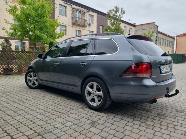 Серый Фольксваген Гольф, объемом двигателя 1.4 л и пробегом 240 тыс. км за 7900 $, фото 6 на Automoto.ua