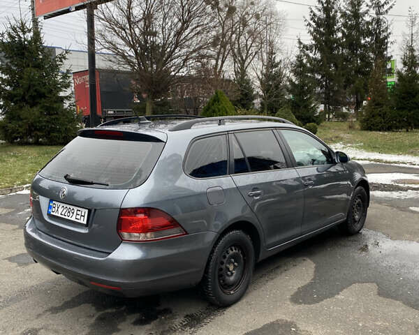 Серый Фольксваген Гольф, объемом двигателя 1.6 л и пробегом 262 тыс. км за 7400 $, фото 3 на Automoto.ua