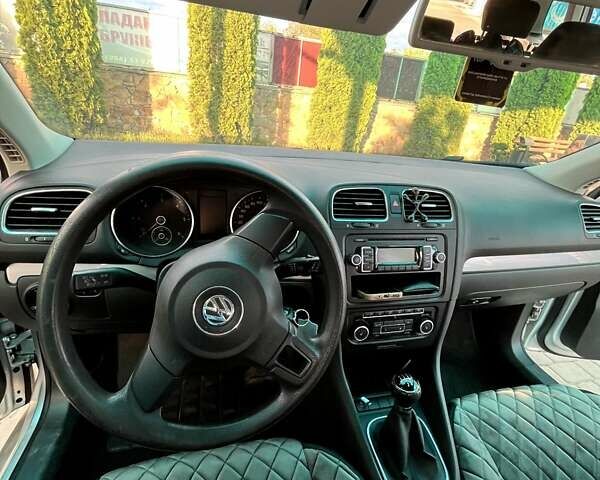 Сірий Фольксваген Гольф, об'ємом двигуна 1.6 л та пробігом 241 тис. км за 7600 $, фото 12 на Automoto.ua