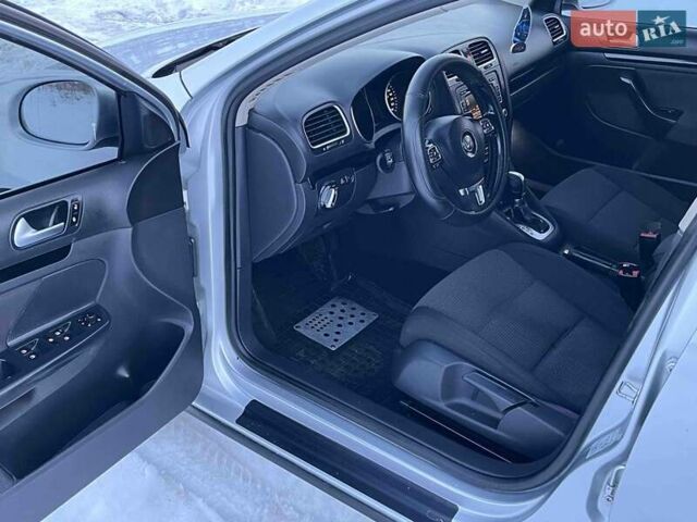 Серый Фольксваген Гольф, объемом двигателя 1.6 л и пробегом 326 тыс. км за 5750 $, фото 12 на Automoto.ua