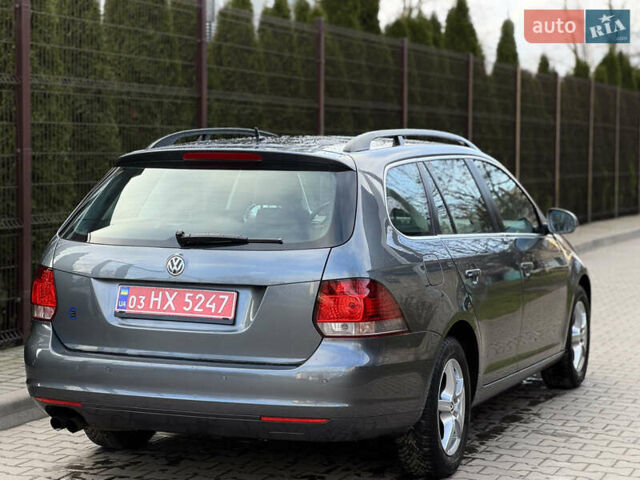 Серый Фольксваген Гольф, объемом двигателя 1.39 л и пробегом 251 тыс. км за 6800 $, фото 14 на Automoto.ua