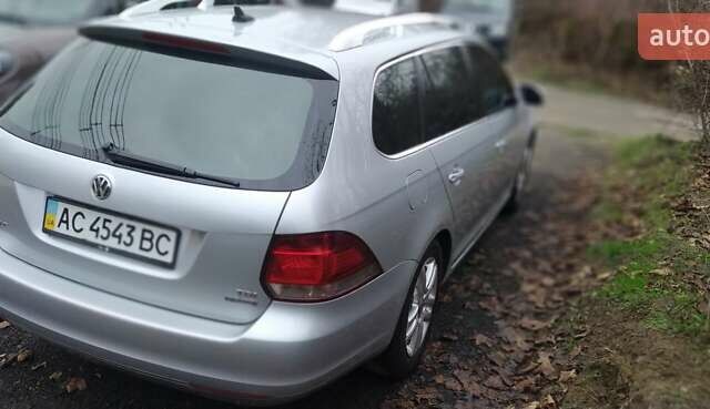 Серый Фольксваген Гольф, объемом двигателя 1.6 л и пробегом 260 тыс. км за 11000 $, фото 3 на Automoto.ua