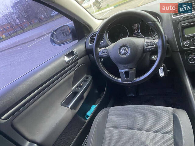 Серый Фольксваген Гольф, объемом двигателя 1.39 л и пробегом 243 тыс. км за 7799 $, фото 37 на Automoto.ua