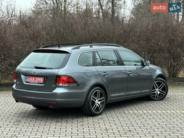 Серый Фольксваген Гольф, объемом двигателя 1.6 л и пробегом 248 тыс. км за 8099 $, фото 10 на Automoto.ua