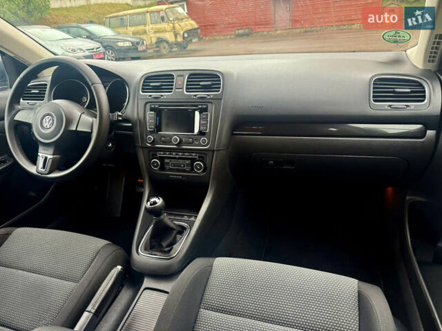 Сірий Фольксваген Гольф, об'ємом двигуна 1.6 л та пробігом 217 тис. км за 7699 $, фото 22 на Automoto.ua