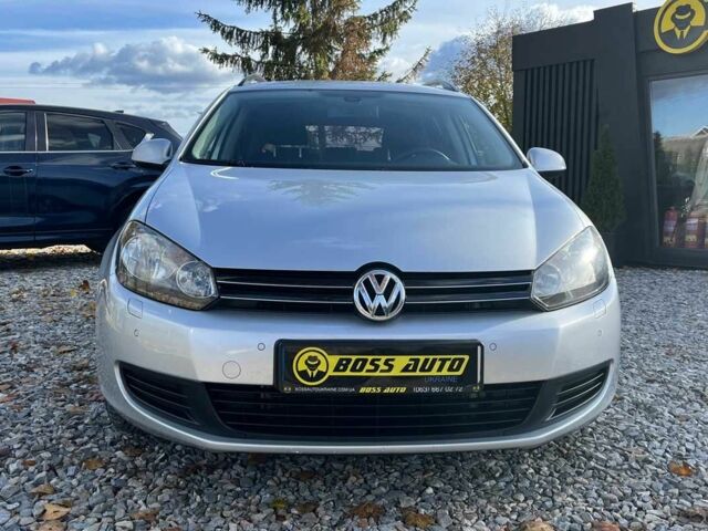 Серый Фольксваген Гольф, объемом двигателя 1.6 л и пробегом 255 тыс. км за 7500 $, фото 1 на Automoto.ua