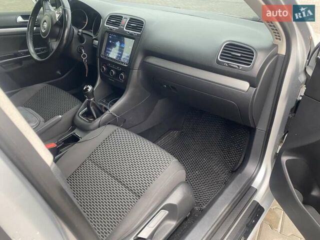 Сірий Фольксваген Гольф, об'ємом двигуна 1.6 л та пробігом 346 тис. км за 7150 $, фото 5 на Automoto.ua