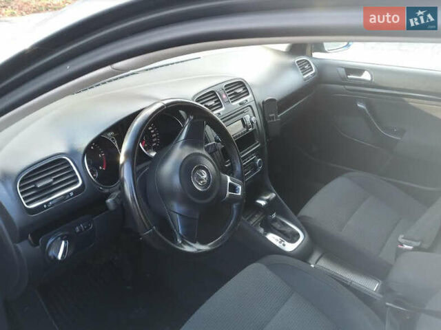 Фольксваген Гольф 2011 у Вінниці на Automoto.ua Сірий Фольксваген Гольф, об'ємом двигуна 1.6 л та пробігом 193 тис. км за 8850 $, фото 7 на Automoto.ua