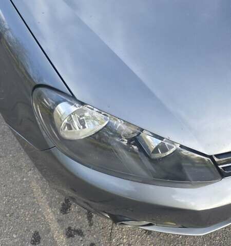 Серый Фольксваген Гольф, объемом двигателя 1.6 л и пробегом 334 тыс. км за 8799 $, фото 16 на Automoto.ua