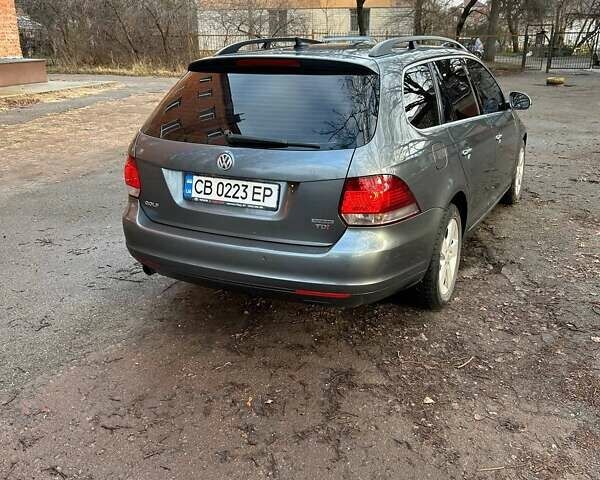 Сірий Фольксваген Гольф, об'ємом двигуна 1.6 л та пробігом 273 тис. км за 8800 $, фото 17 на Automoto.ua