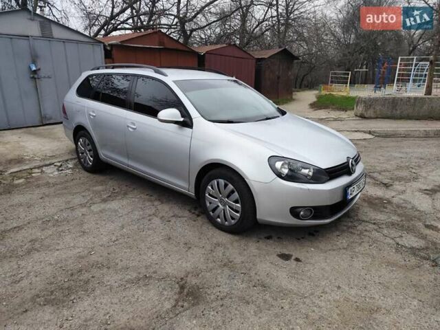 Серый Фольксваген Гольф, объемом двигателя 1.6 л и пробегом 259 тыс. км за 8000 $, фото 9 на Automoto.ua