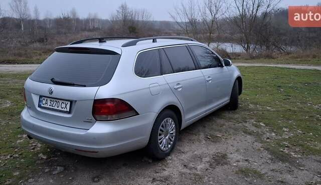 Серый Фольксваген Гольф, объемом двигателя 1.6 л и пробегом 307 тыс. км за 7200 $, фото 3 на Automoto.ua