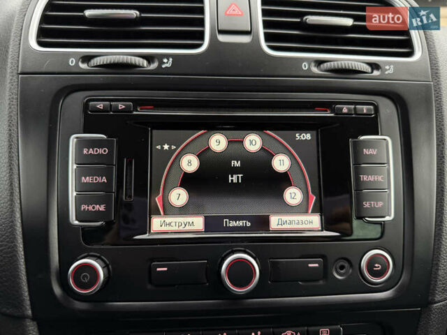 Серый Фольксваген Гольф, объемом двигателя 1.4 л и пробегом 196 тыс. км за 7800 $, фото 51 на Automoto.ua