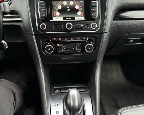 Серый Фольксваген Гольф, объемом двигателя 1.4 л и пробегом 196 тыс. км за 7800 $, фото 48 на Automoto.ua