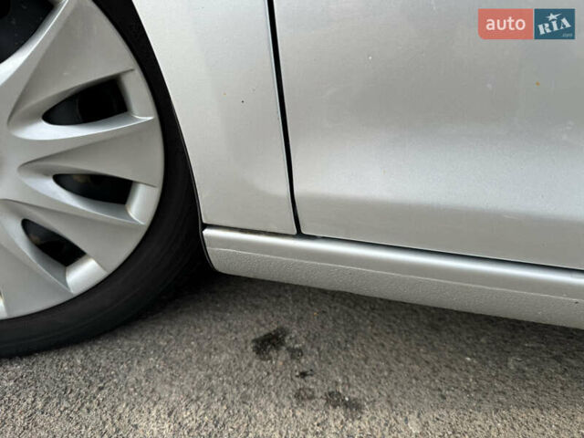 Сірий Фольксваген Гольф, об'ємом двигуна 1.6 л та пробігом 225 тис. км за 8350 $, фото 97 на Automoto.ua