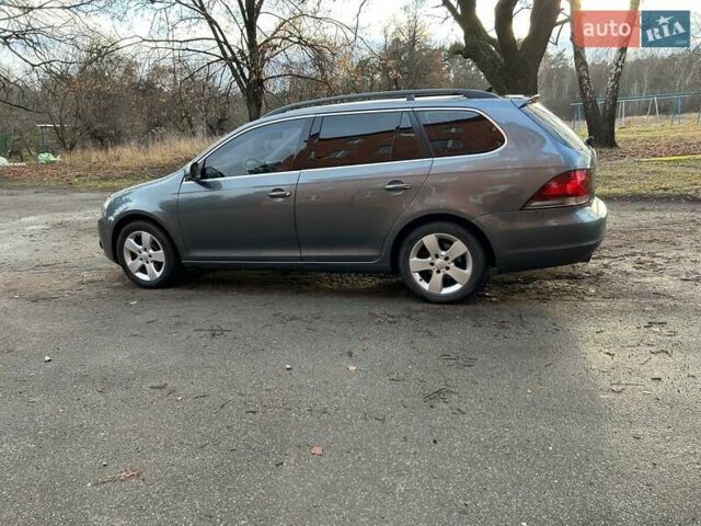 Сірий Фольксваген Гольф, об'ємом двигуна 1.6 л та пробігом 273 тис. км за 8800 $, фото 24 на Automoto.ua