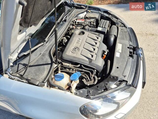 Сірий Фольксваген Гольф, об'ємом двигуна 1.97 л та пробігом 273 тис. км за 10200 $, фото 9 на Automoto.ua