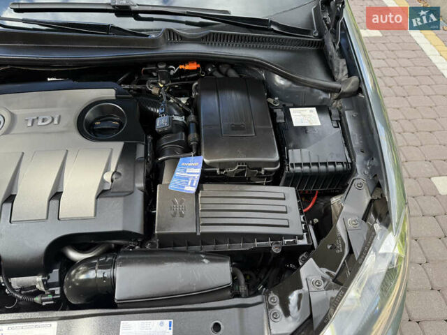 Сірий Фольксваген Гольф, об'ємом двигуна 1.6 л та пробігом 283 тис. км за 7650 $, фото 41 на Automoto.ua