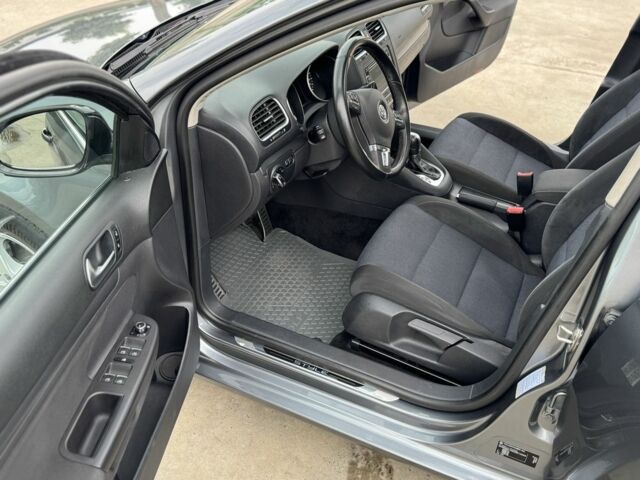 Сірий Фольксваген Гольф, об'ємом двигуна 1.4 л та пробігом 228 тис. км за 8450 $, фото 16 на Automoto.ua