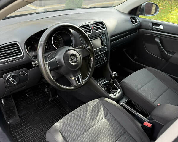 Сірий Фольксваген Гольф, об'ємом двигуна 1.6 л та пробігом 283 тис. км за 7650 $, фото 21 на Automoto.ua