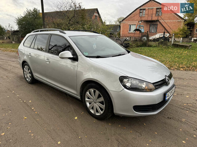 Серый Фольксваген Гольф, объемом двигателя 1.6 л и пробегом 396 тыс. км за 6300 $, фото 3 на Automoto.ua