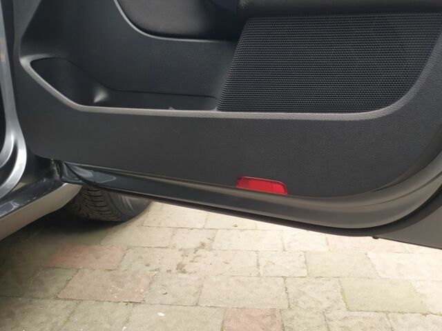 Сірий Фольксваген Гольф, об'ємом двигуна 1.2 л та пробігом 210 тис. км за 6700 $, фото 10 на Automoto.ua