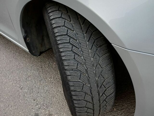 Фольксваген Гольф 2011 в Черновцах на Automoto.ua Серый Фольксваген Гольф, объемом двигателя 2 л и пробегом 218 тыс. км за 7900 $, фото 6 на Automoto.ua