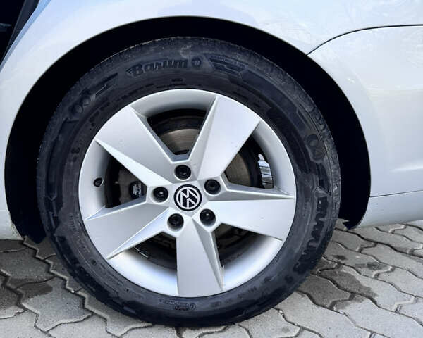 Серый Фольксваген Гольф, объемом двигателя 1.39 л и пробегом 171 тыс. км за 6299 $, фото 12 на Automoto.ua