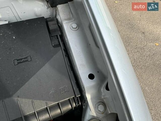 Сірий Фольксваген Гольф, об'ємом двигуна 1.6 л та пробігом 225 тис. км за 8350 $, фото 69 на Automoto.ua