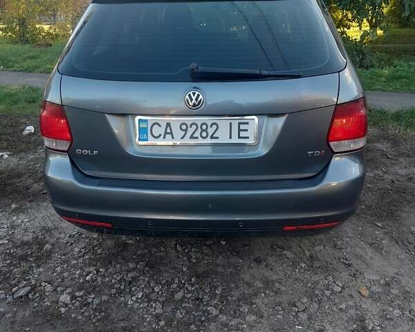 Серый Фольксваген Гольф, объемом двигателя 1.6 л и пробегом 274 тыс. км за 6700 $, фото 12 на Automoto.ua