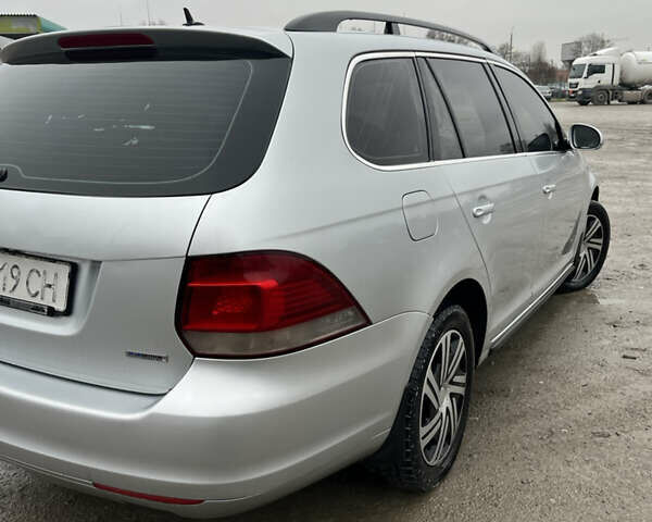 Сірий Фольксваген Гольф, об'ємом двигуна 1.6 л та пробігом 280 тис. км за 5500 $, фото 10 на Automoto.ua