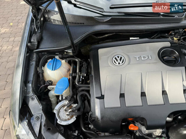 Сірий Фольксваген Гольф, об'ємом двигуна 1.6 л та пробігом 283 тис. км за 7650 $, фото 40 на Automoto.ua