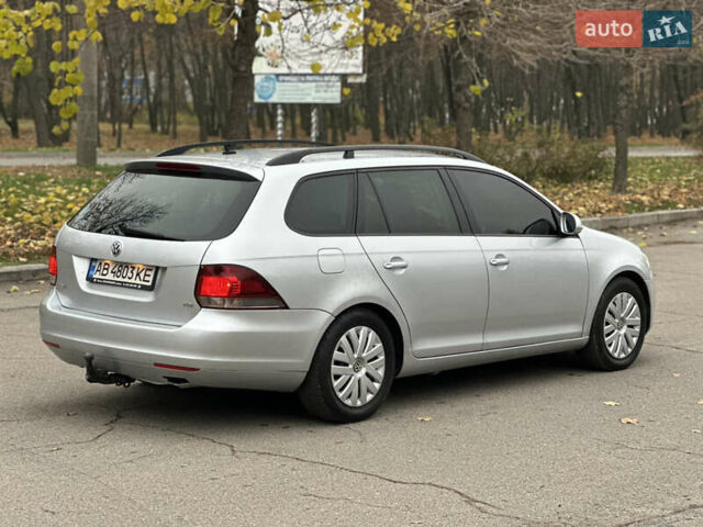 Серый Фольксваген Гольф, объемом двигателя 1.6 л и пробегом 230 тыс. км за 7400 $, фото 15 на Automoto.ua