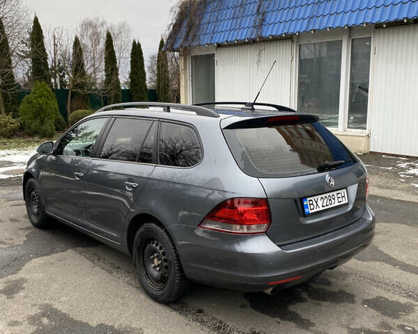 Серый Фольксваген Гольф, объемом двигателя 1.6 л и пробегом 262 тыс. км за 7400 $, фото 5 на Automoto.ua