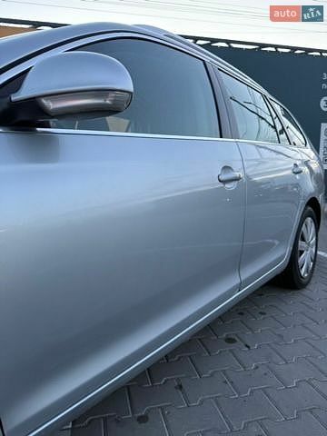 Сірий Фольксваген Гольф, об'ємом двигуна 1.6 л та пробігом 260 тис. км за 6600 $, фото 23 на Automoto.ua