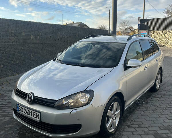 Серый Фольксваген Гольф, объемом двигателя 1.6 л и пробегом 318 тыс. км за 7599 $, фото 2 на Automoto.ua