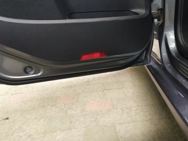 Сірий Фольксваген Гольф, об'ємом двигуна 1.2 л та пробігом 210 тис. км за 6700 $, фото 14 на Automoto.ua