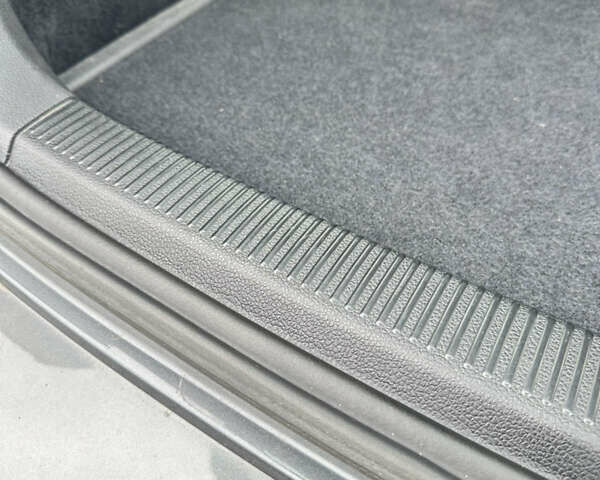 Сірий Фольксваген Гольф, об'ємом двигуна 1.6 л та пробігом 159 тис. км за 9950 $, фото 24 на Automoto.ua