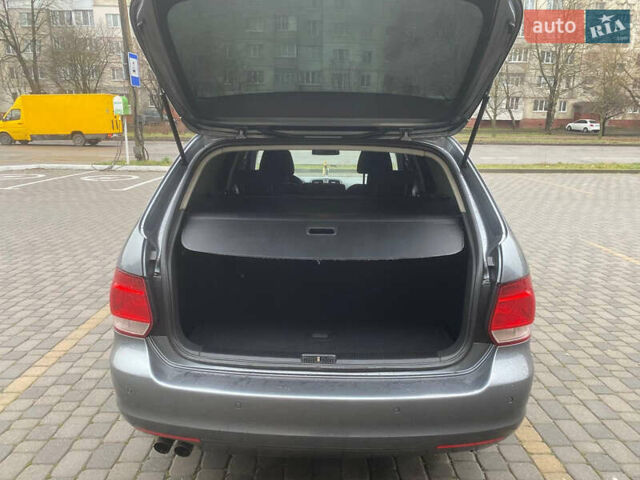 Серый Фольксваген Гольф, объемом двигателя 1.39 л и пробегом 243 тыс. км за 7799 $, фото 28 на Automoto.ua